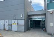 Lager oder Werkstätte im Industriegebiet