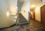 SENSATIONELLE GELEGENHEIT! Charmante Altbauwohnung mit Sonnen-Balkon und Fischgrätparkett! Klassisch-stilvoll wohnen im Grazer Trendviertel!