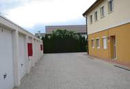 Kleines Büro im 1. Stock in repräsentativer Anlage am Stadtrand
