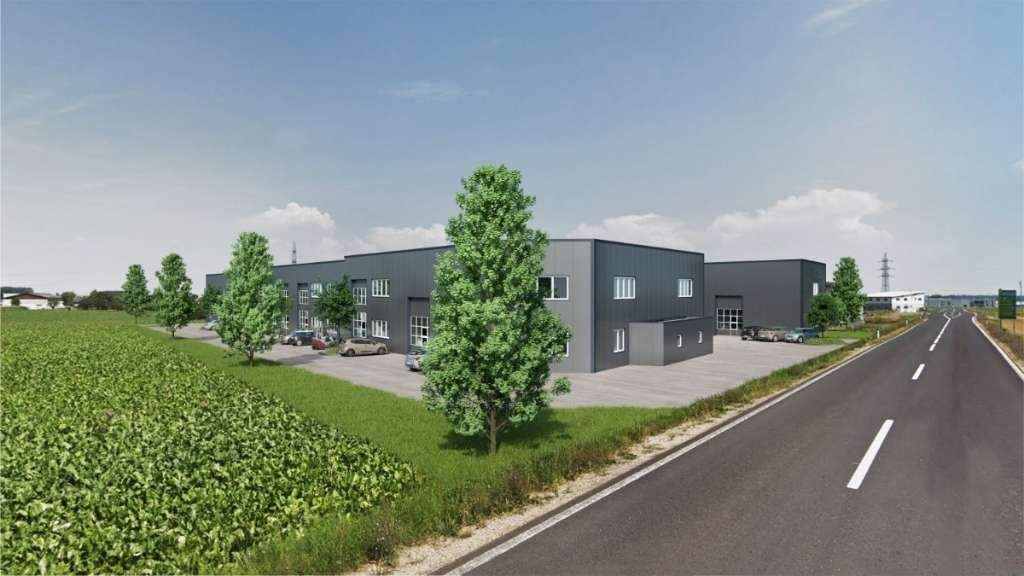 Gewerbehallen von 55 m² bis 500 m² und ein kleiner Garagenpark zu kaufen