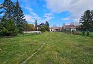 Haus mit viel Potential und großem Garten