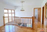 Preiswertes Familienhaus mit viel Platz für Groß und Klein!