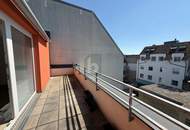 SONNIGE NEUBAUWOHNUNG MIT PRIVATEM BALKON & TIEFGARAGE