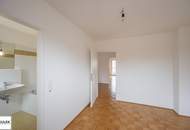 großzügige gut aufgeteilte 2 Zimmer Wohnung im 2.OG // Nähe Johann-Nepomuk-Vogl-Platz // ab sofort