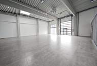 Moderne Halle mit ca. 300m² &amp; Holzriegelfassade | Werkstatt, Lager oder Verkauf möglich | Repräsentativer Firmensitz im innovativen Gewerbepark!