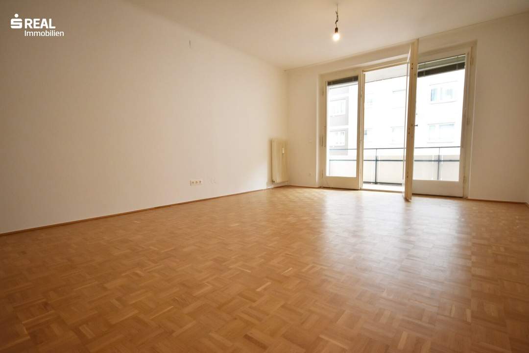 Zentral begehbare 3-Zimmer-Wohnung mit Loggia zum Spitzenpreis!