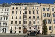 Altbaubüro mit Blick in den Resselpark