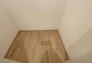 HAUS DES MEERES - NÄHE: Hochwertig ausgestattete 3 Zimmer Wohnung mit Terrasse und Loggia