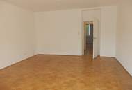 Sehr sympathische 3 Zimmer LOGGIA-Neubauwohnung im Grünen !!