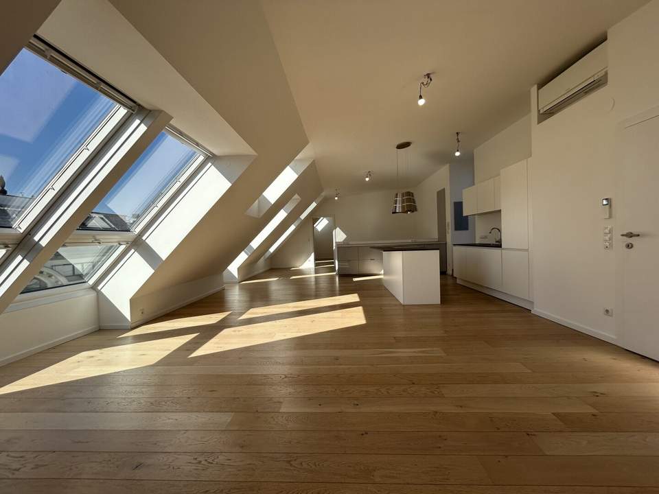 1010 Terrassentraum! Moderne und klimatisierte Dachgeschoss-Maisonette mit großzügiger Terrasse!