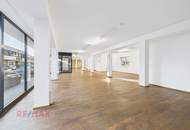 Büro oder Verkaufsraum – flexible Fläche mit beeindruckender Fensterfront