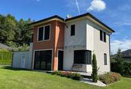 Einfamilienhaus für anspruchsvolle Käufer - im Grünen und doch in Stadtnähe
