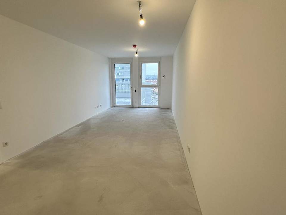 ZU HAUSE DIREKT AN DER U3