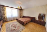 "NEUER PREIS!" GEPFLEGTES EIN- ODER ZWEIFAMILIENHAUS MIT POOL UND FERNBLICK