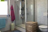 Familien-Idylle mit Pool und nachhaltiger Energieversorgung