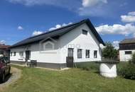Schönes Einfamilienhaus mit großem ebenen Garten