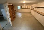 Großzügiges Einfamilienhaus auf 2.006 m² Baulandgrundstück in Traismauer