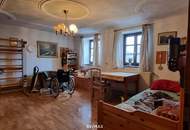 Vierkanter mit großem Innenhof und vielseitigen Nutzungsmöglichkeiten in Buttendorf