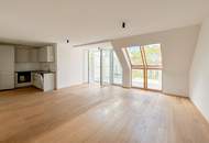 Lichtdurchflutete Wohnung mit Terrasse und urbanem Flair