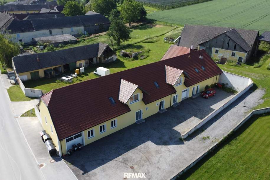 Wohn-Geschäftshaus mit 3 Wohnungen und 2 Geschäftsflächen, Gewerbeobjekt-kauf, 590.000,€, 3386 Sankt Pölten(Land)