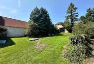 Baugrundstück mit sanierungsbedürftigem Bauernhof, Stallungen und Stadl in ländlicher Lage zu verkaufen.