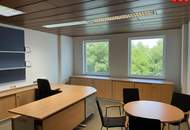 Möblierte Bürofläche (Umnutzung auf Wohnung möglich) im Erdgeschoss – zentral mitten in Salzburg