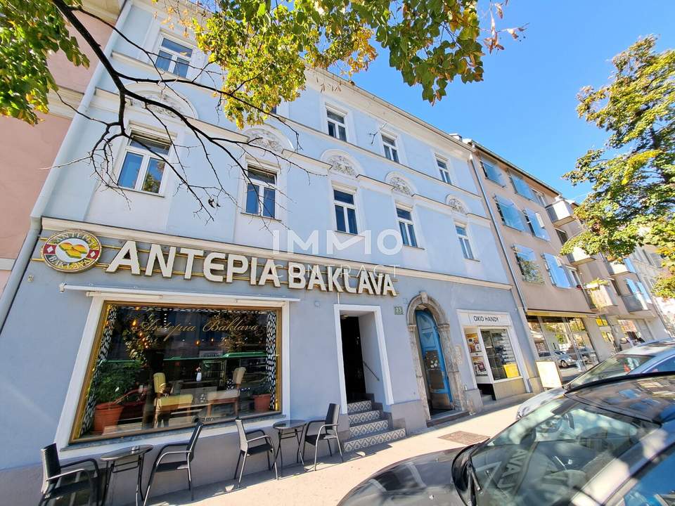 Dachgeschoß- Galeriewohnung | Griesplatz 23