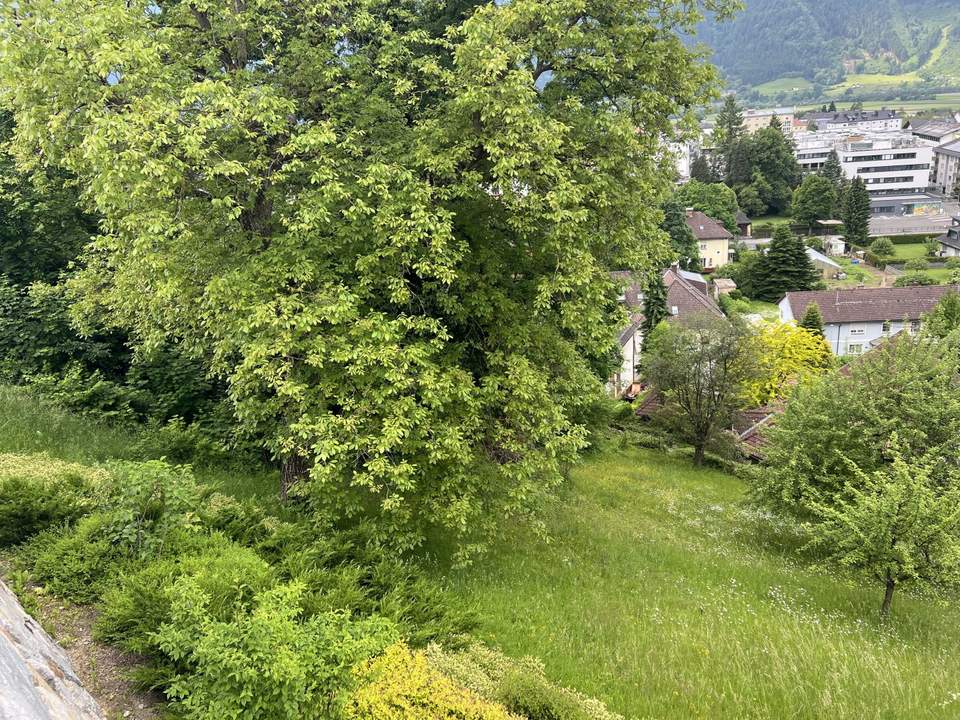 Traumhaftes Baugrundstück in Spittal: 1109m² mit Berg- und Stadtblick!