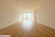 SCHÖN geschnittene 2-Zimmer Wohnung mit BALKON!