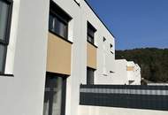 Charmante Doppelhaushälfte mit Gartenidylle