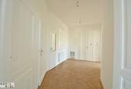 Gepflegtes Wohnen mit viel Platz - 4 Zimmer Etagenwohnung mit Loggia in zentraler Lage
