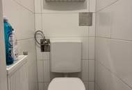 Sofort beziehbare 2-Zimmer-Wohnung im Erdgeschoss – saniert & mit Aufzug und Keller in zentraler Welser Lage!