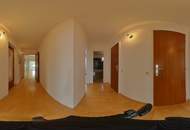 Großzügige 4-Zimmer-Dachgeschoßwohnung mit Weitblick nahe U4 Hütteldorf