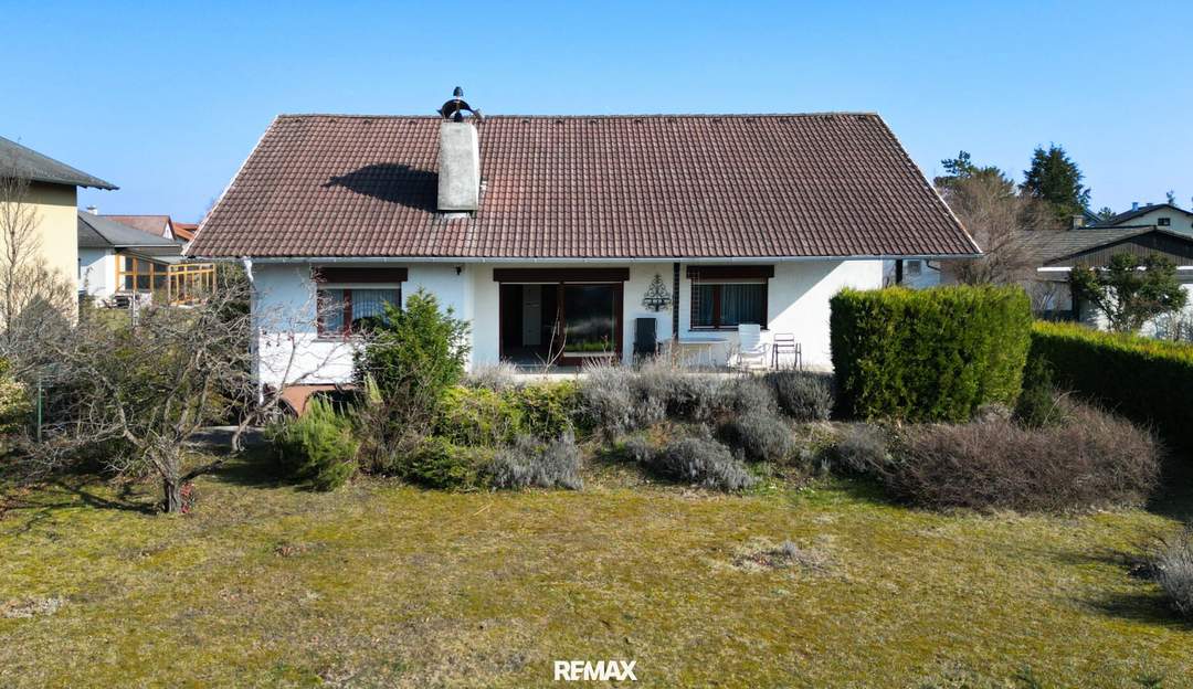 SCHÖNER BUNGALOW in KOTTINGBRUNN