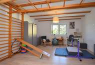 Modern saniertes Wohnhaus mit viel Platz in Mank