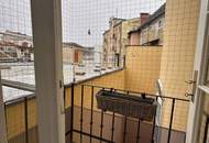 Repräsentative Altbauwohnung im Zentrum mit Balkon