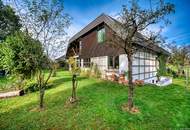 Sie brauchen viel Platz? Wir haben die Lösung. Sanierungsbedürftiges Architektenhaus in bester Lage.