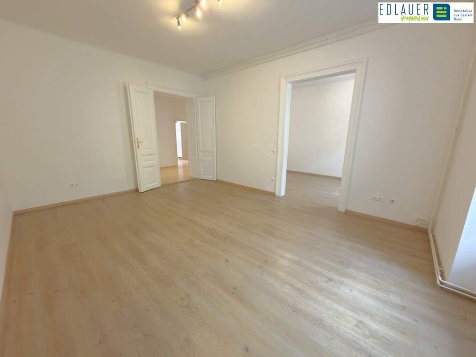 Wunderschöne Altbauwohnung im Zentrum!