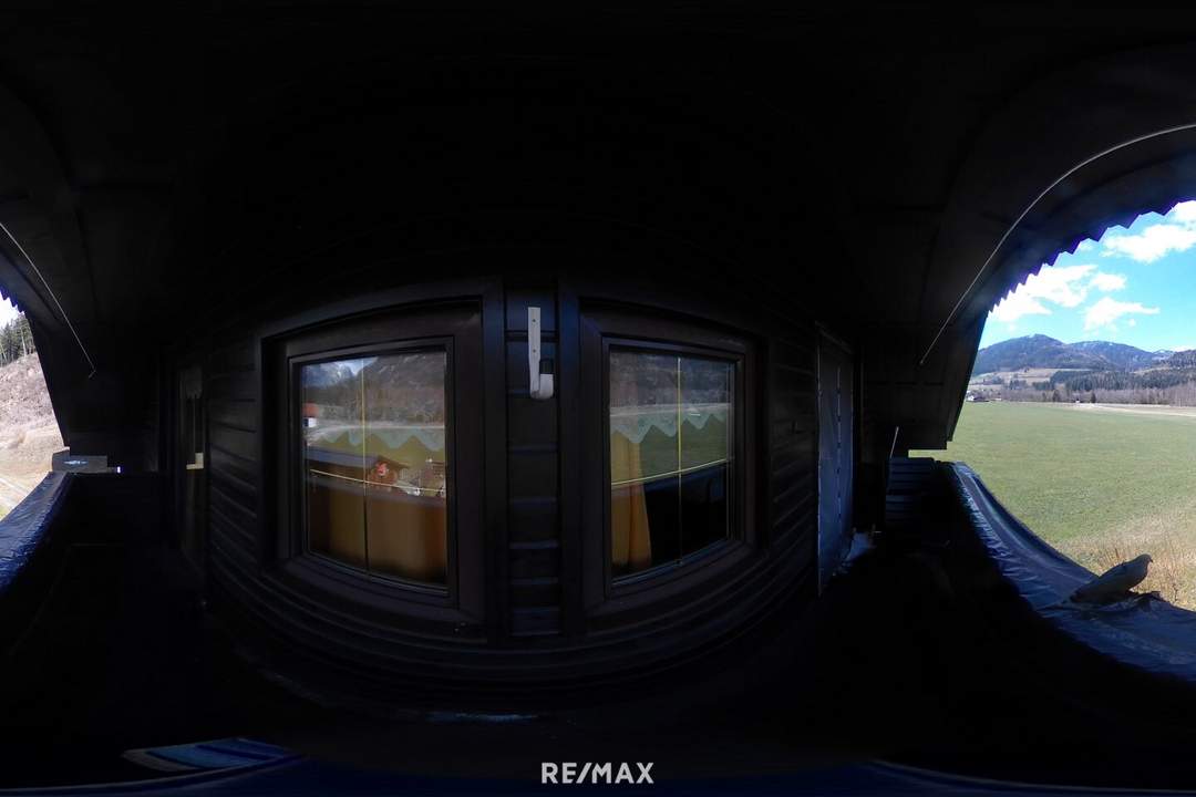 *** Charmantes teilsaniertes Landanwesen mit 10.978 m² Grund – Ruhe, Natur und vielseitige Nutzungsmöglichkeiten nur wenige Minuten zum grünen See ***