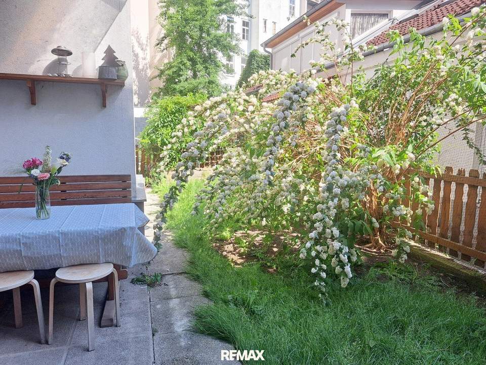 " ++ FamilienwohnungMitGarten! ++