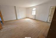 Sanierungsobjekt mit Entwicklungspotenzial in Utzenaich – ehemaliges Sacherl auf 1.147 m² Grund