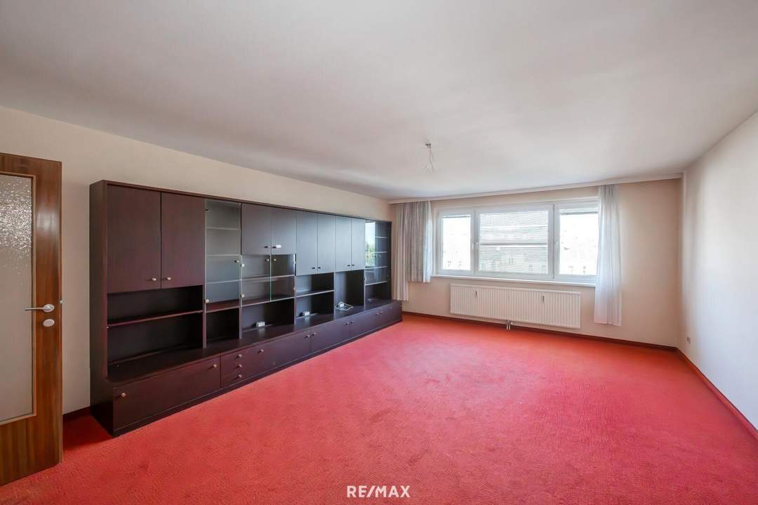 Helle 2-Zimmer-Wohnung mit Innenhofblick und eigenem Parkplatz