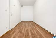 Gemütliche 3-Zimmer-Altbauwohnung mit separater Küche in U-Bahn-Nähe