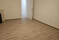 Zimmer Nr. 4 in einer reinen Mädchen - Wohngemeinschaft ist ab sofort verfügbar!