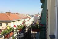 GENERALSANIERTE STILWOHNUNG MIT BALKON