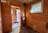 Idyllisches Kleingartenhaus im Rohbau am Wiener Neustädter Kanal