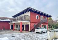 Büro/Praxis (auch als Wohnung nutzbar) - mit Garten und Terrasse