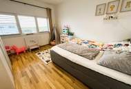 Traumhaftes Wohngefühl - top ausgestattetes Haus mit gemütlicher Terrasse, Garten und 2 Autoabstellplätzen!