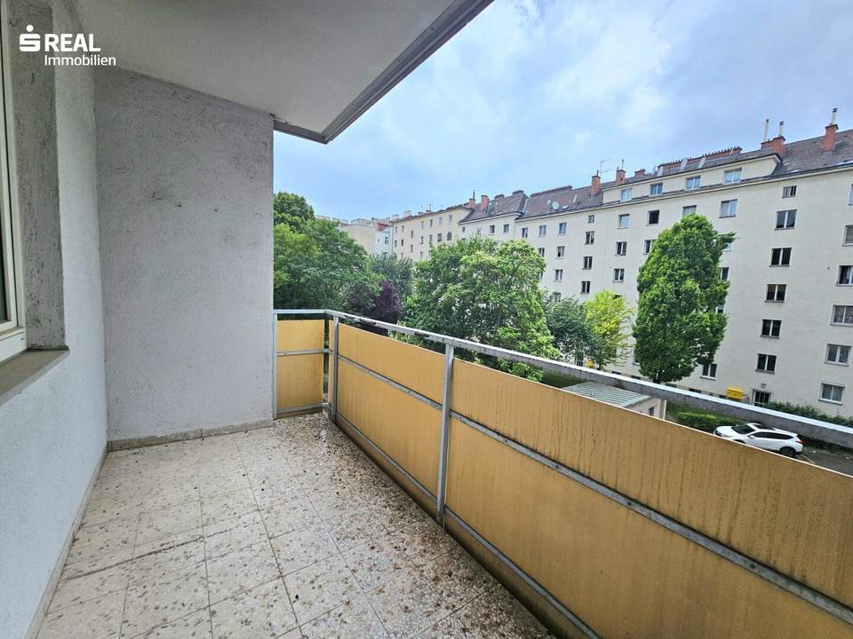Gemütliche Loggiawohnung in ruhiger Hoflage
