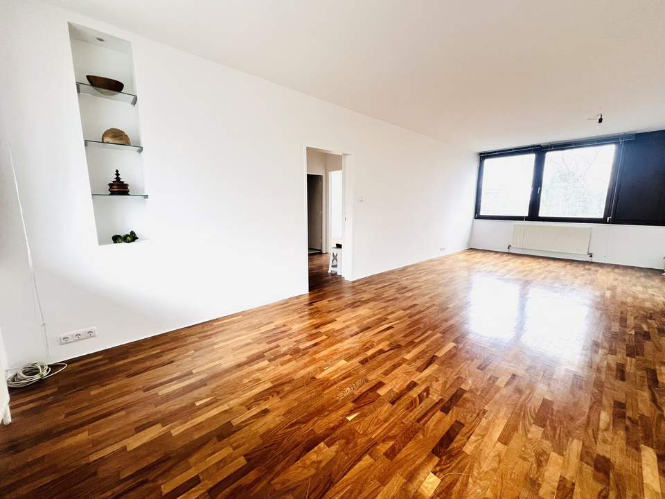 3 Zimmer Wohnung mit Loggia